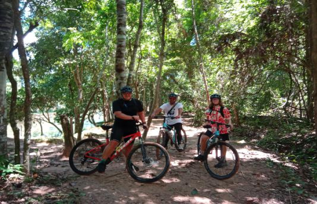 E-bike Siem Reap cycling tour